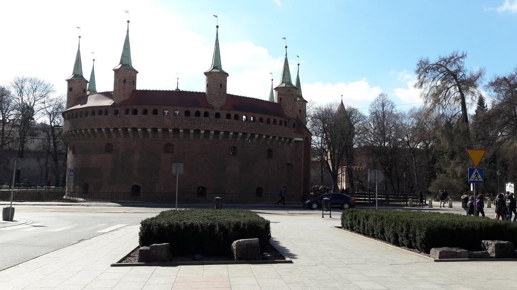 Apartament Feniks Stare Miasto คราคูฟ ภายนอก รูปภาพ