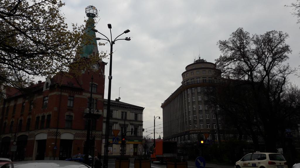 Apartament Feniks Stare Miasto คราคูฟ ภายนอก รูปภาพ